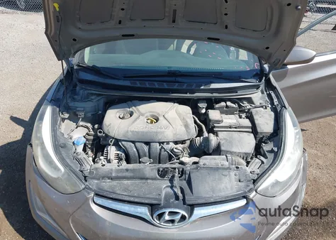 2014 Hyundai Elantra Se z USA, uszkodzony, nr VIN 5NPDH4AE6EH474427